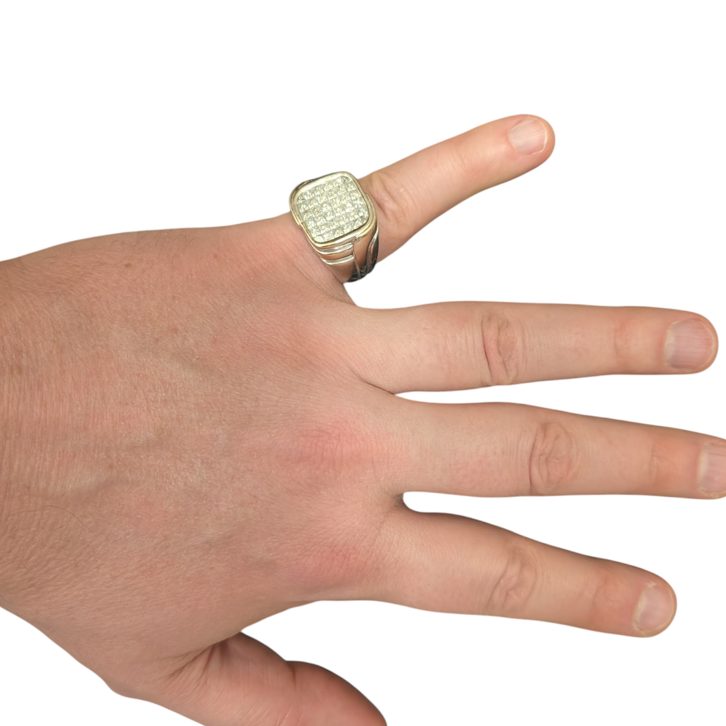 18KW Gents Invisible Set Natural Diamond Ring