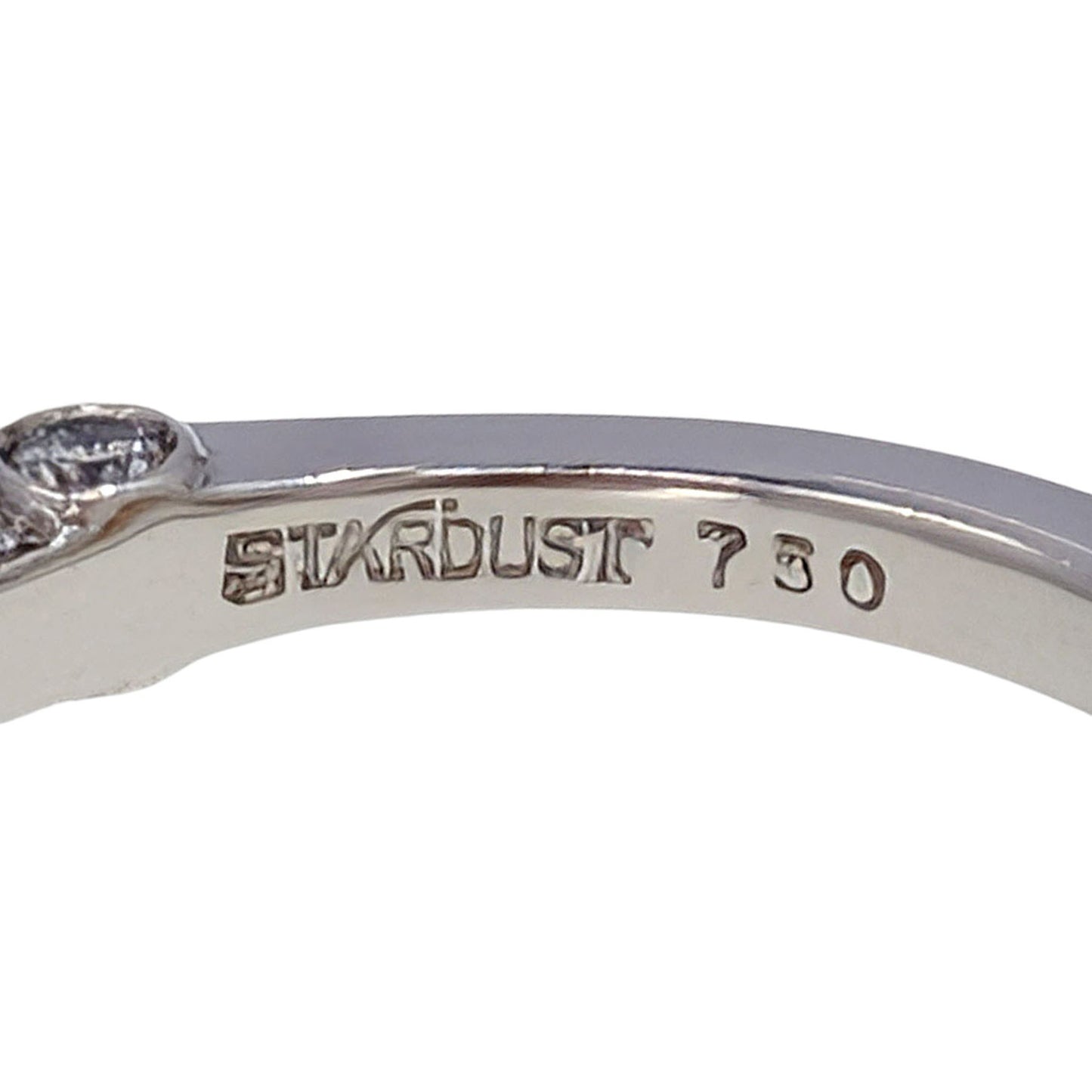 Stardust 18KW Halo Engagement Ring
