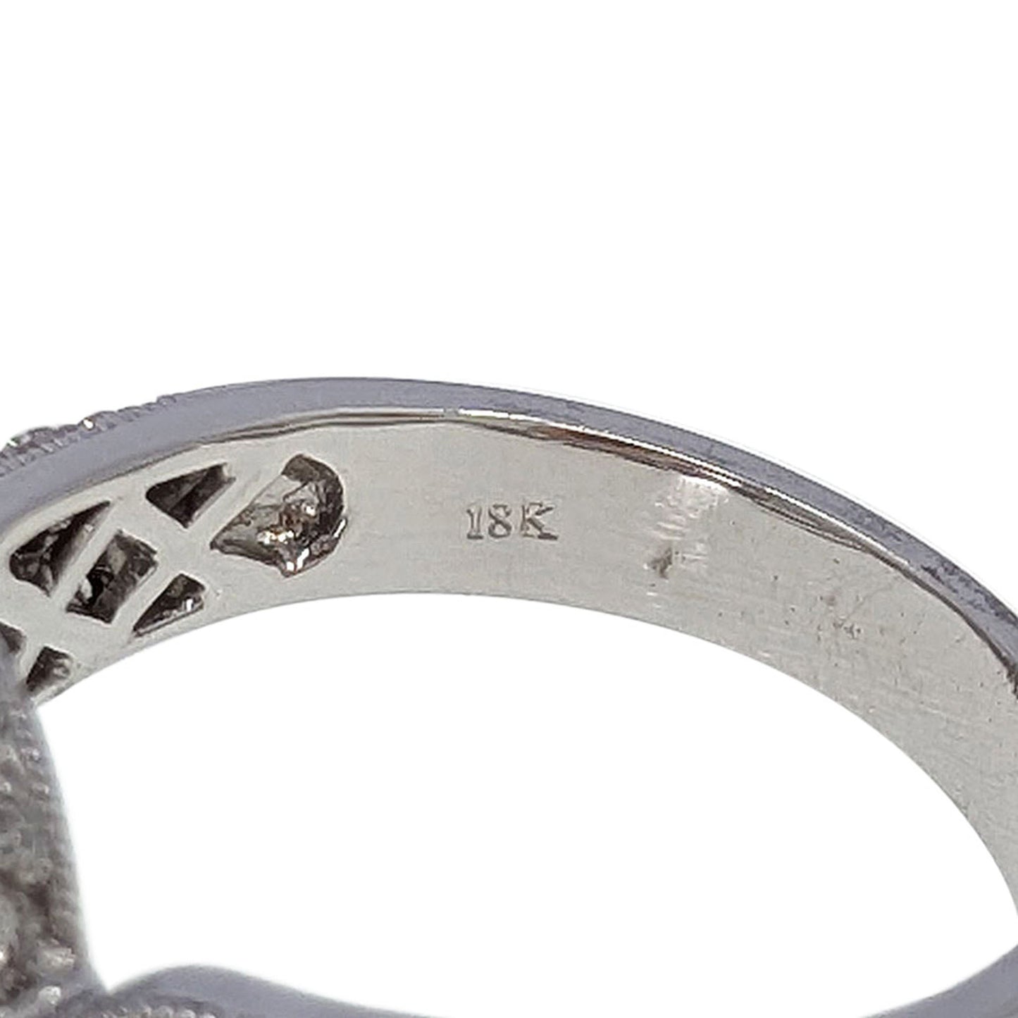 18KW Pave Diamond Semi Mounting Engagement Ring