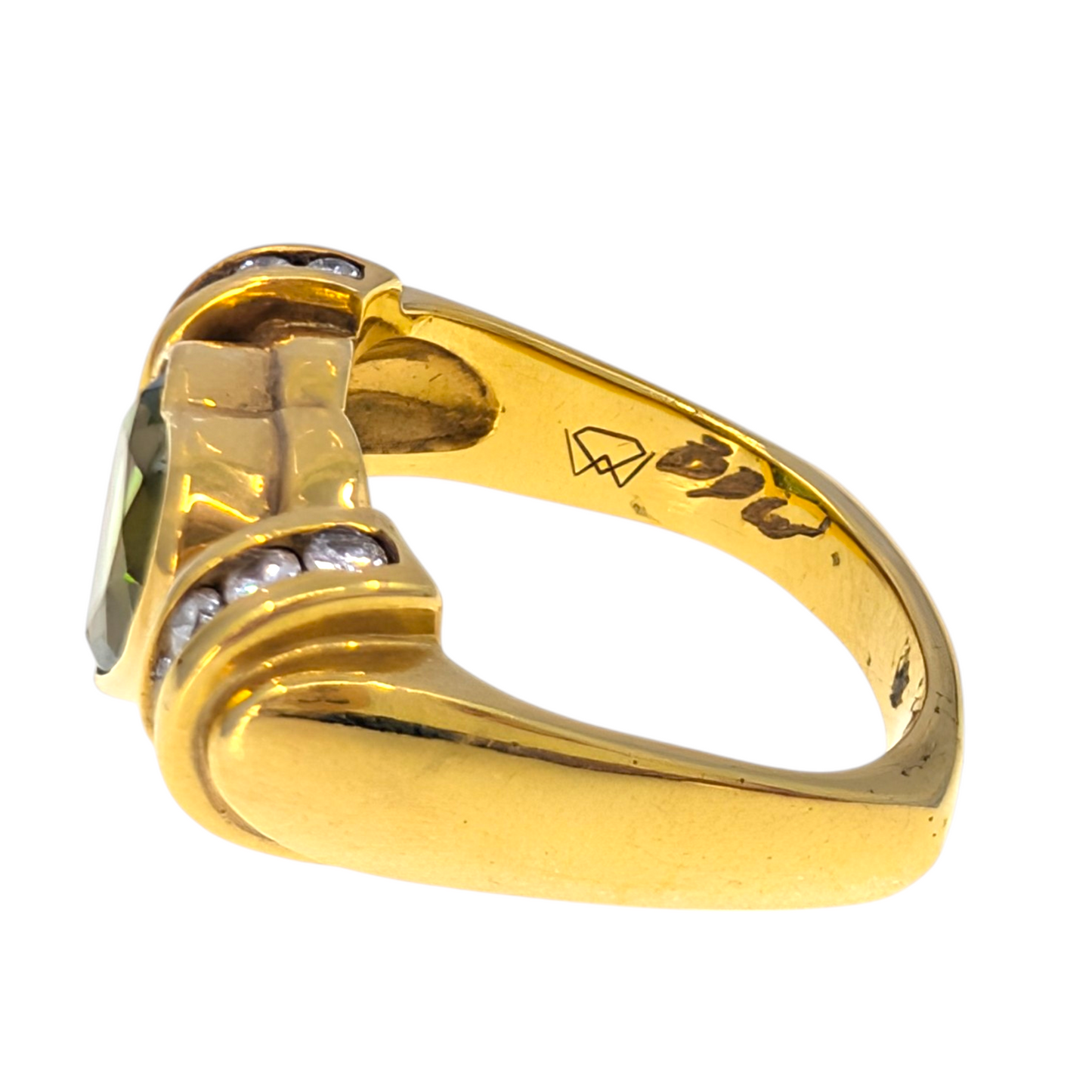 18K Gold Peridot Heart Ring