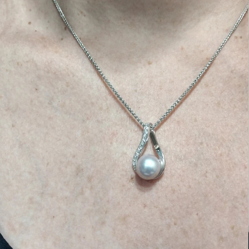 Edison Pearl and CZ Sterling Silver Pendant